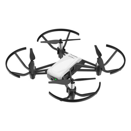Najmanji dron , RYZE Tello je idealan za početnike, 5MP kamera i Full HD video su sasvim dovoljni za start. Dronom upravljate preko telefona ili daljinca.