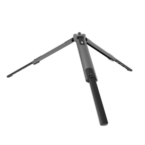 DJI Tripod Vam omogućava da postavite kameru na gotovo bilo koju površinu. Ovaj Tripod ima dve veličine; 160mm X 45mm i 260mm X 58mm.