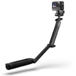 GoPro 3-Way 2.0 pruža Vam mogućnost da snimite mnogo više sa mnogo manje opreme.