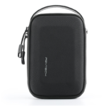 PGYTECH Carrying Case Mini je kompaktna torbica rasfešlusom i vodootpornom školjkom od tvrde tkanine. Možete spakovati GoPro Hero 10/9, DJI Pocket 2 ili DJI Action 2  plus dodatke kao što su mini stativ, različiti nosači, čitači memorijskih kartica, kratki kablovi i još mnogo toga. Uključeno je šest preklopnih pregrada za prilagođavanje prostora za skladištenje po potrebi. Školjka ima siguran unutrašnji organizator sa dodatnim džepovima i kaiševima.