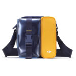 DJI Mini bag je torba dizajnirana da vam omogući lakši transport vašeg drona i osnovnih dodataka, dolazi u žuto-plavoj boji i napravljena od mešavine poliestera i PVC materijala.