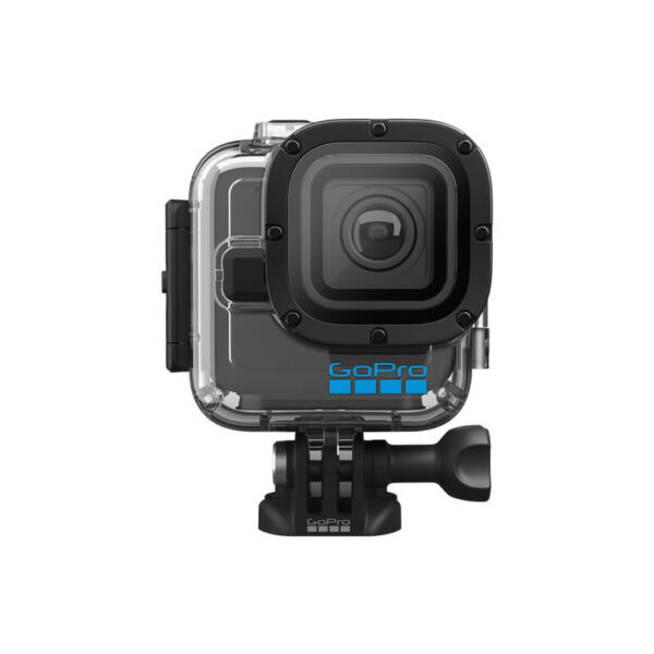 GoPro Hero 11 Black Mini Dive Case je je vodootporno zaštitno kućište koje omogućava upotrebu kamere u vodi na dubinama do 60m.