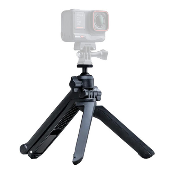 Insta360 Multi Mount pruža mogućnosti selfi štapa, stativa i magične ruke, sve u jednom uređaju. Dugačak je 21cm kada je sklopljen i 51cm kada je razvučen.